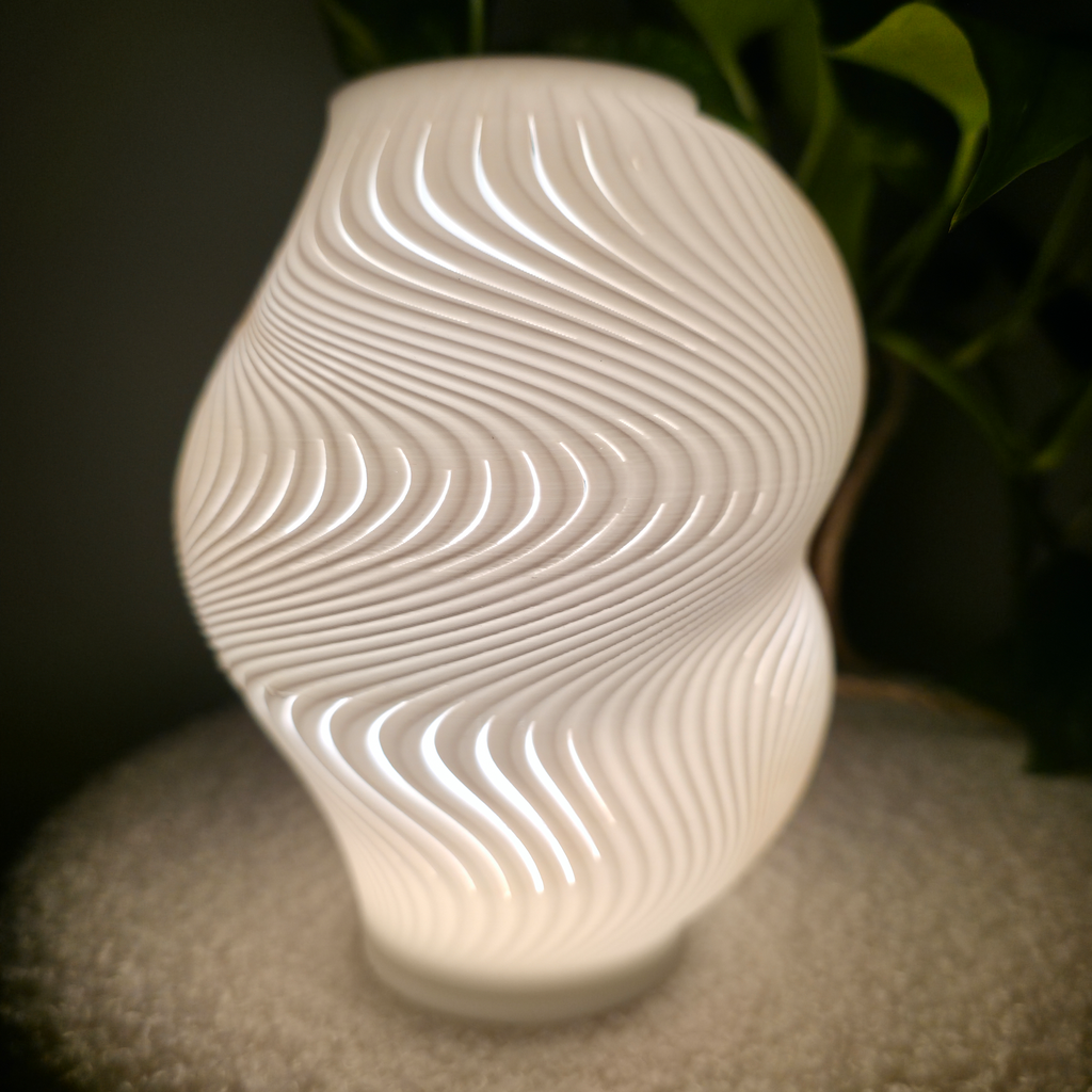 Fluere-01_16 Table Lamp