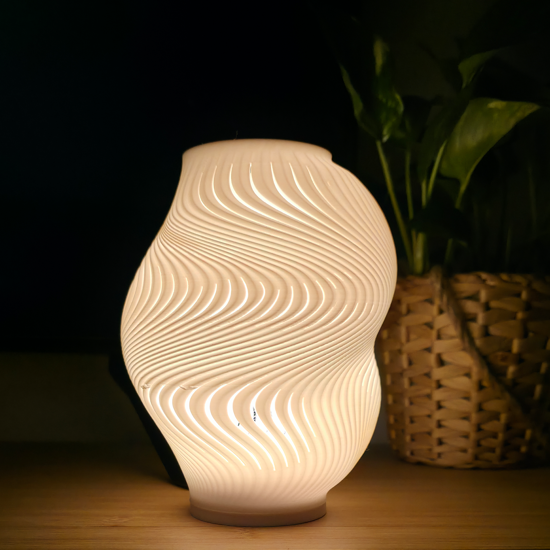Fluere-01_16 Table Lamp
