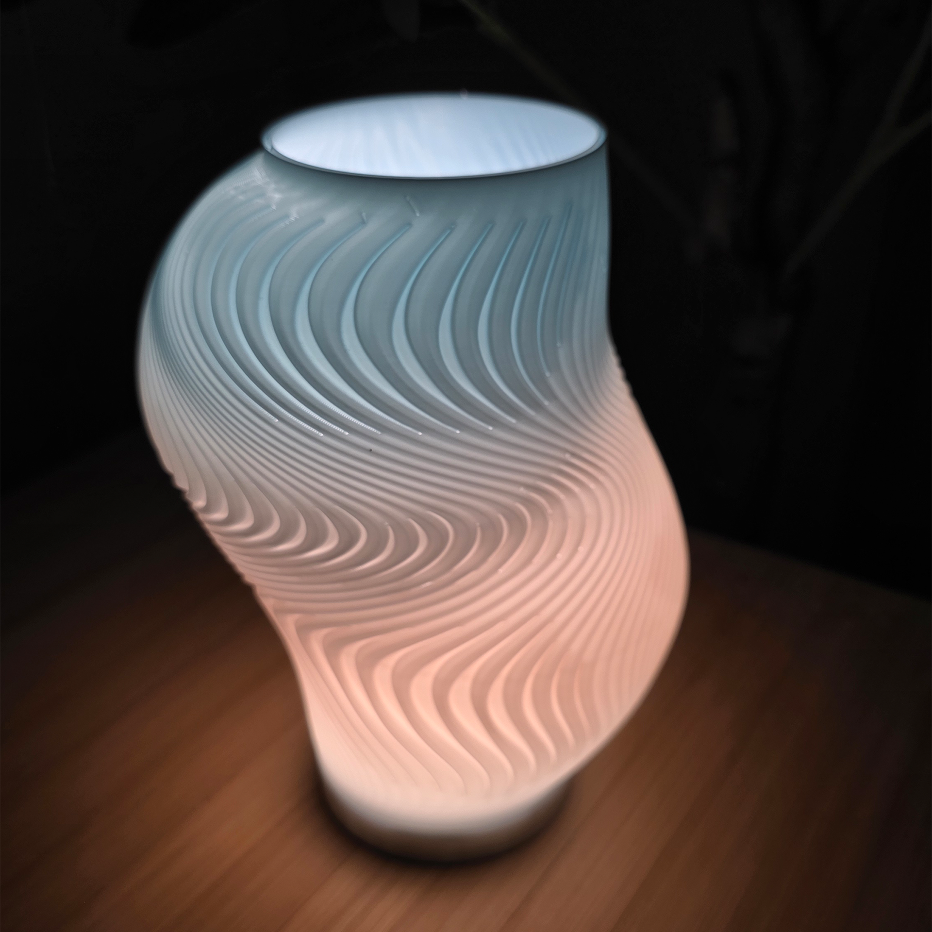 Fluere-02_16 Table Lamp