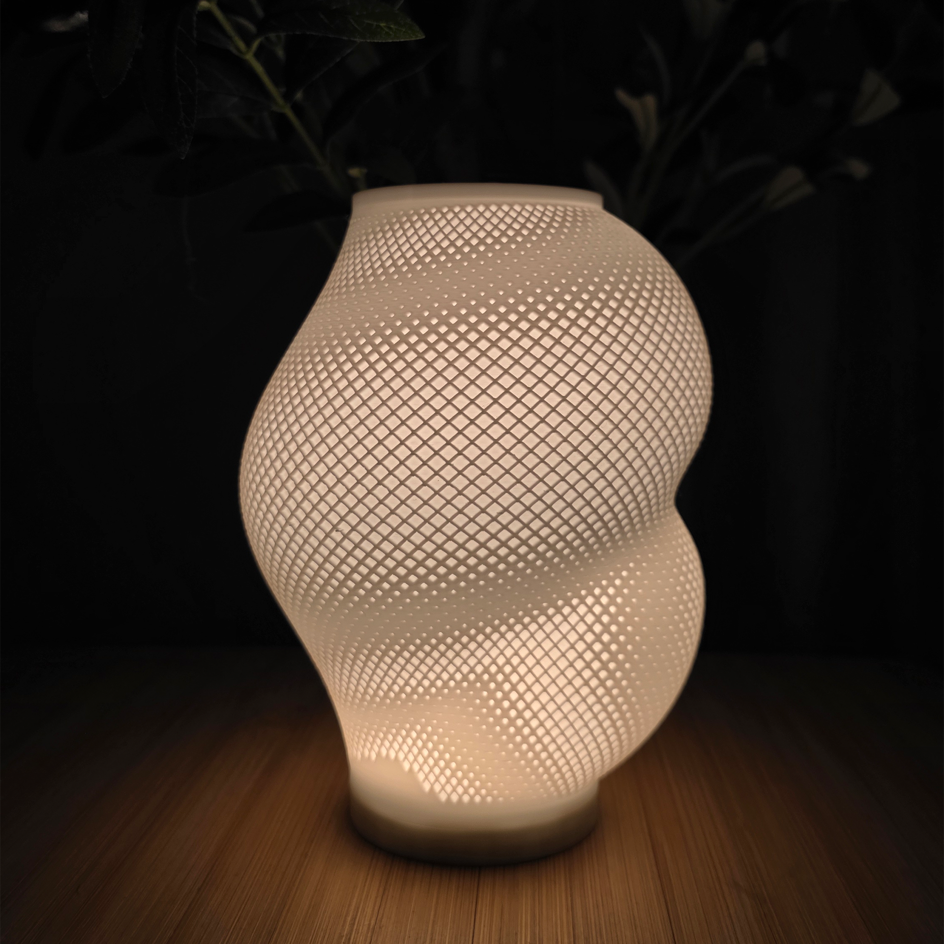 Reticula-01_16 Tabel Lamp