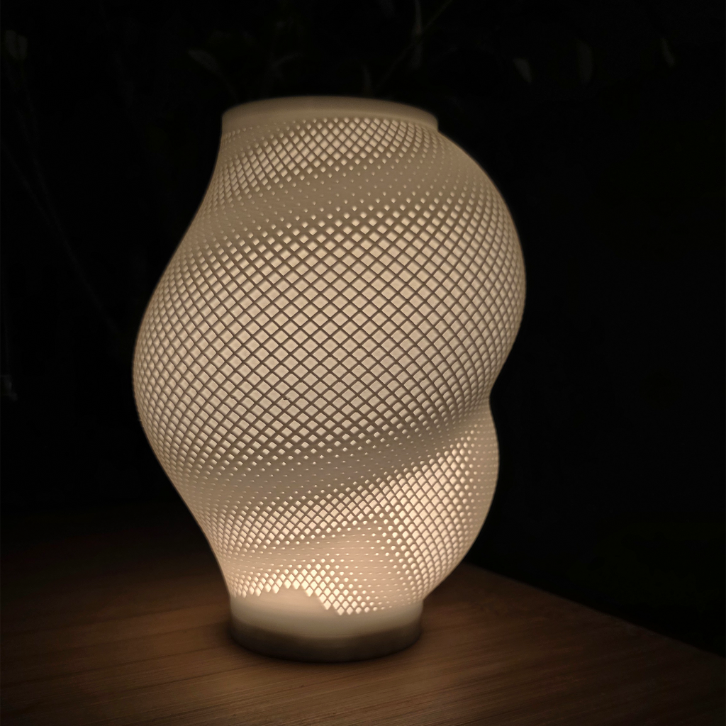 Reticula-01_16 Tabel Lamp