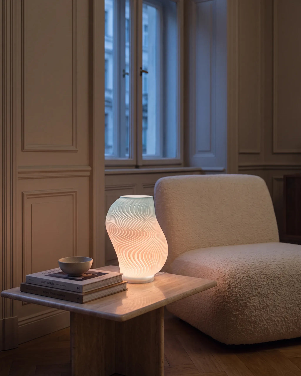 Fluere-02_16 Table Lamp