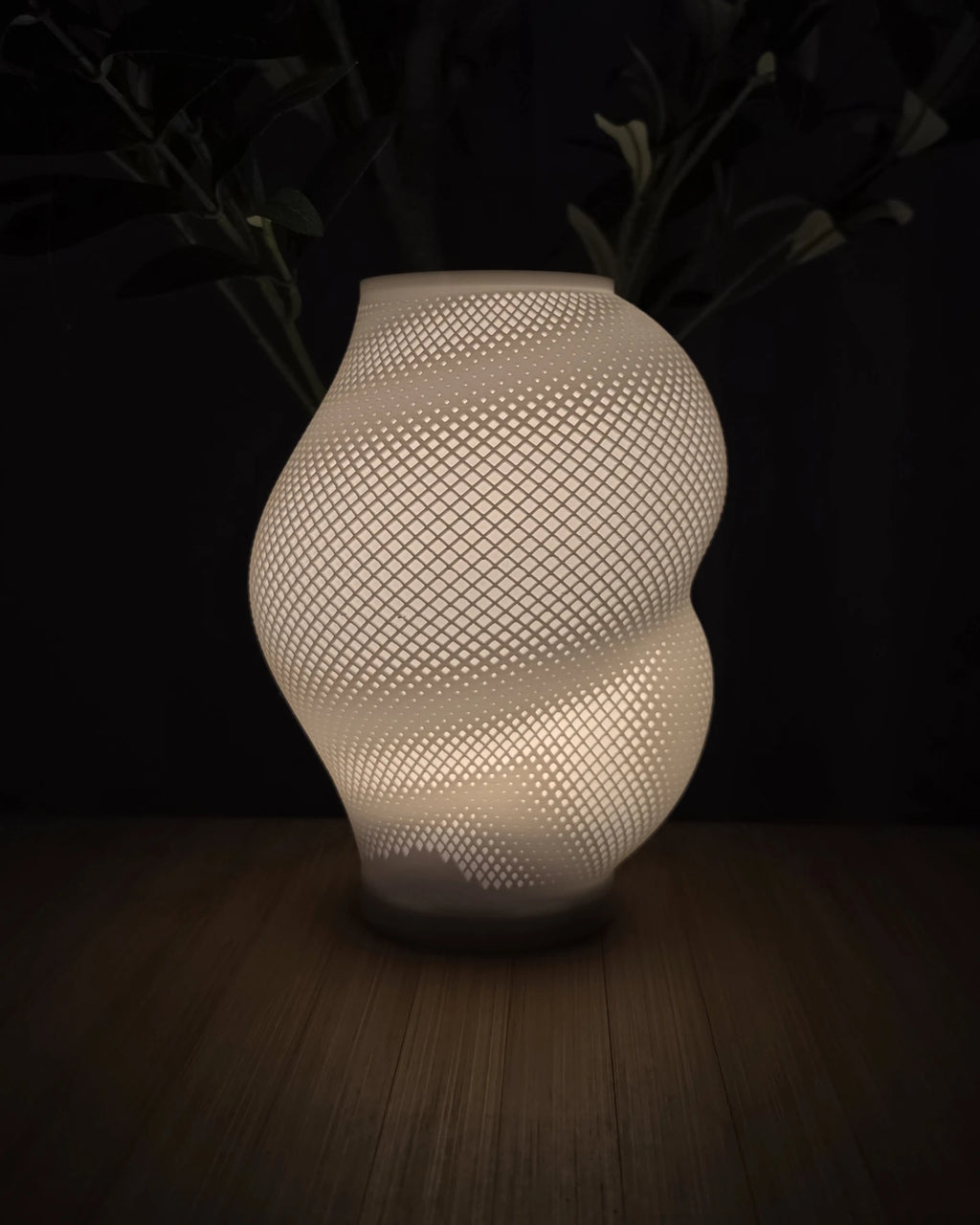 Reticula-01_16 Table Lamp